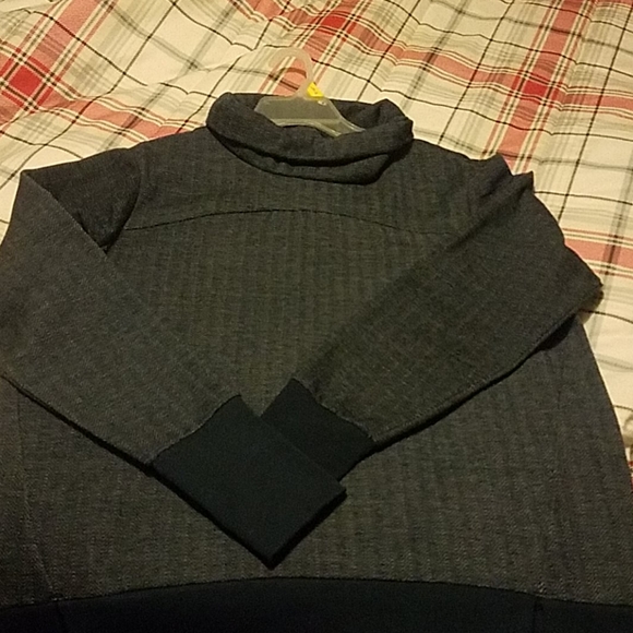 Blue pullover - Picture 5 of 6